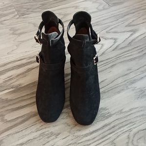 Valentino Garavani ankle boots size 39.5,US9